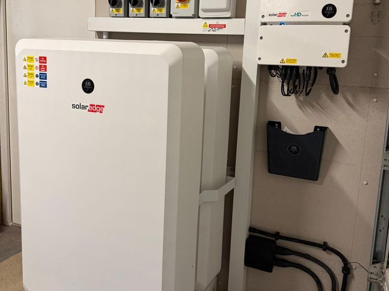 16.2kWh home battery and inverter installed in Carmarthenshire by EJS Electrical and Renewables